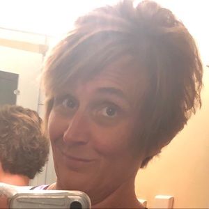 Meet your Posher, Carlynda